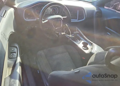 2019 Dodge Challenger Sxt z USA, uszkodzony, nr VIN 2C3CDZAG2KH718993